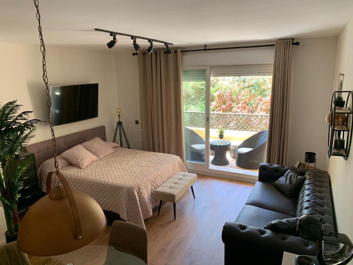 Loft De Lujo Con Piscina La Envia Lägenhet Vícar Exteriör bild